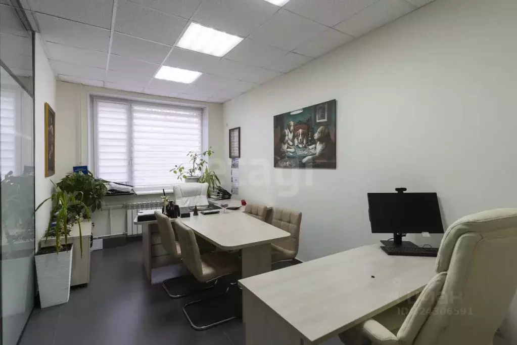 Помещение свободного назначения в Тюменская область, Тюмень 6-й мкр, ... - Фото 1