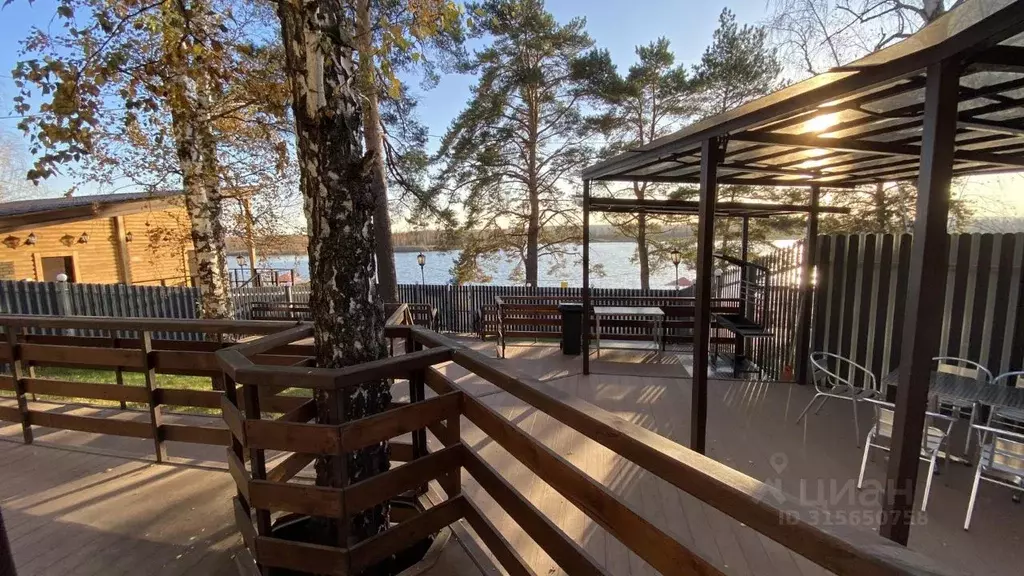 Дом в Тюменская область, Тюмень 4-й Салаирского тракта км (308 м) - Фото 1