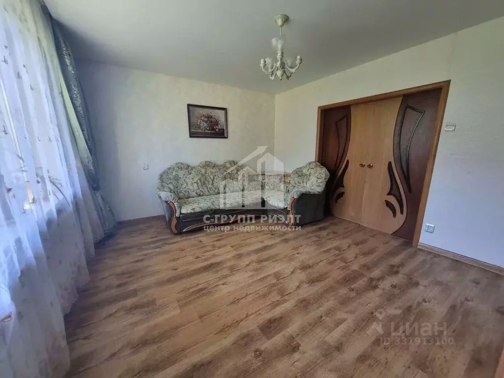 3-к кв. Калининградская область, Балтийск ул. Ушакова, 31 (70.0 м) - Фото 1