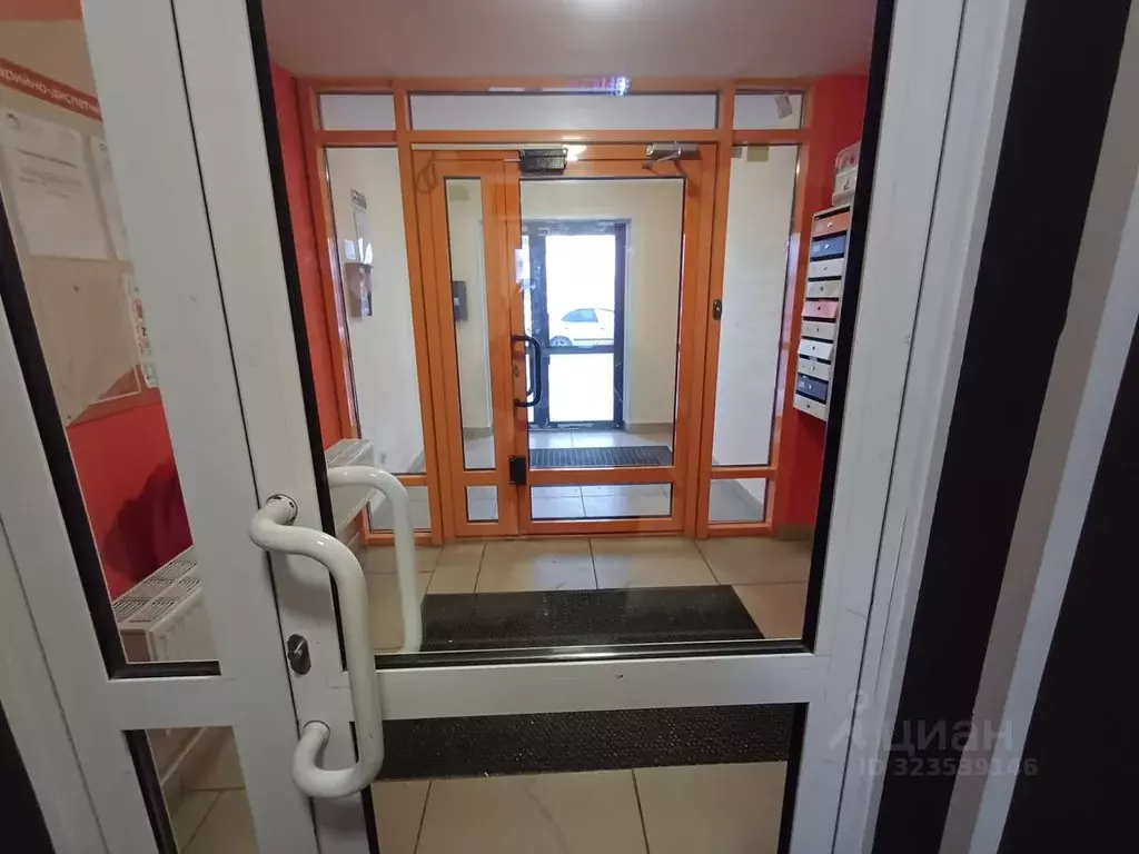 2-к кв. Свердловская область, Екатеринбург ул. Латвийская, 56 (48.6 м) - Фото 1