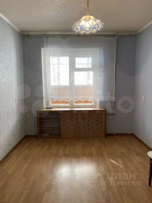3-к кв. Белгородская область, Белгород ул. 5 Августа, 36/3 (64.0 м) - Фото 1