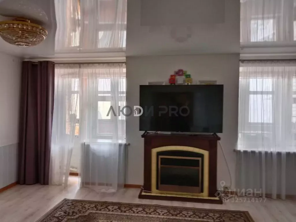 4-к кв. Ярославская область, Ярославль ул. Панина, 12 (100.9 м) - Фото 1