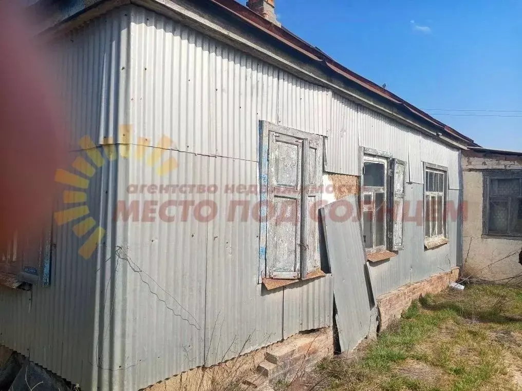 Дом в Краснодарский край, Ейский район, Ясенская ст-ца ул. Ленина (43 ... - Фото 2