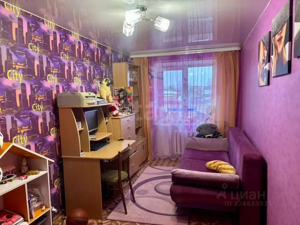 3-к кв. Псковская область, Остров 1 Мая ул., 14/11 (57.2 м) - Фото 1