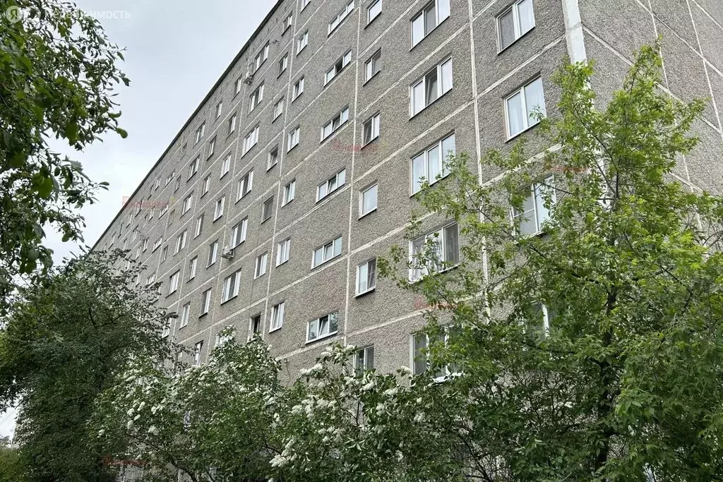 3-комнатная квартира: Екатеринбург, улица Щорса, 32 (57 м) - Фото 1