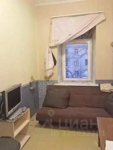 Комната Санкт-Петербург ул. Маринеско, 6 (9.0 м) - Фото 2