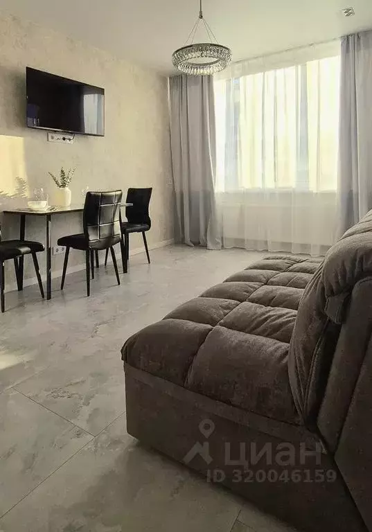 2-к кв. Крым, Симферополь просп. Александра Суворова, 99 (38.0 м) - Фото 1