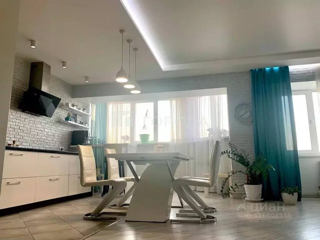 3-к кв. Кемеровская область, Новокузнецк Запорожская ул., 69А (120.0 ... - Фото 1