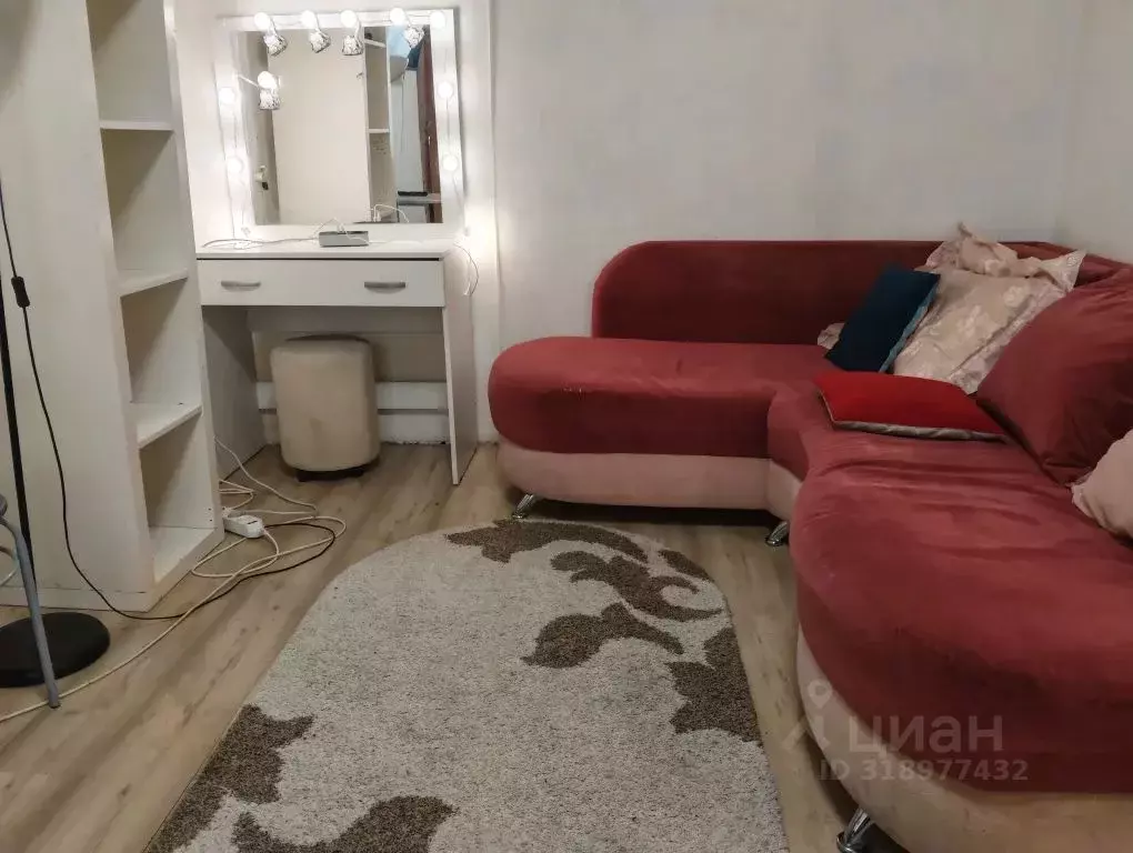 2-к кв. Ленинградская область, Луга просп. Кирова, 87 (41.0 м) - Фото 1