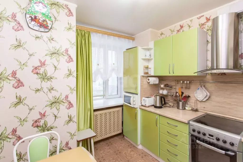 4-к кв. Тюменская область, Тобольск 3Б мкр, 4 (66.6 м) - Фото 0