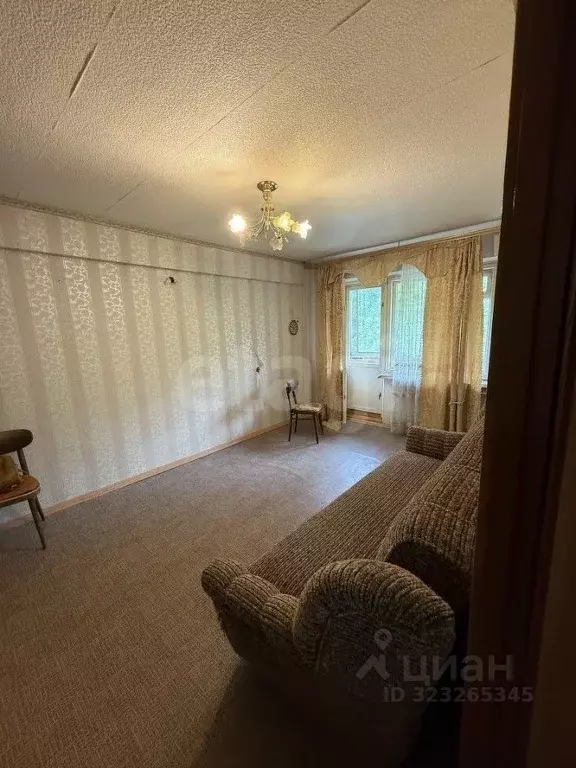 3-к кв. Калужская область, Калуга ул. Подвойского, 35 (48.8 м) - Фото 2