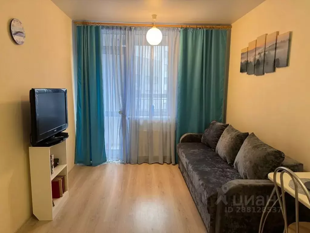 Студия Свердловская область, Екатеринбург ул. Советская, 64 (22.0 м) - Фото 1