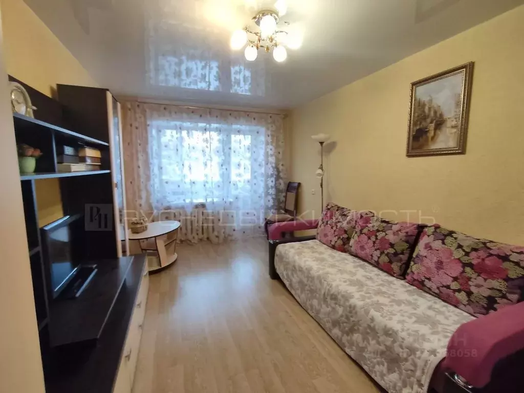 3-к кв. Кировская область, Киров Пролетарская ул., 21 (57.1 м) - Фото 1