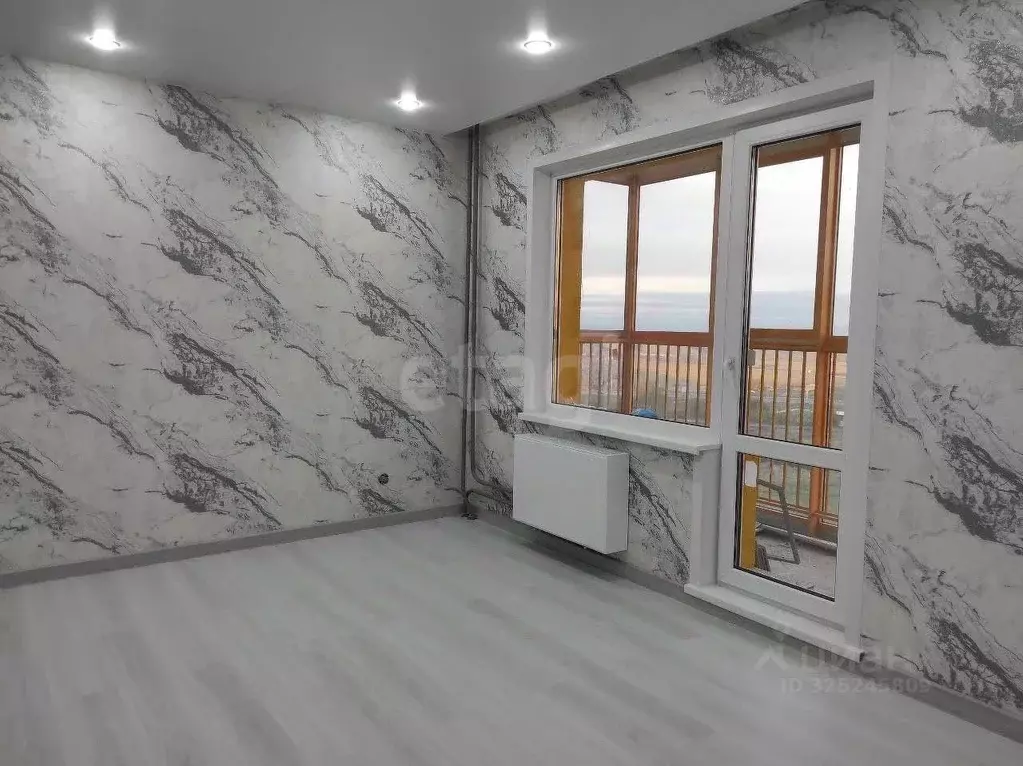 Студия Красноярский край, Красноярск ул. 40 лет Победы, 2И (31.9 м) - Фото 1