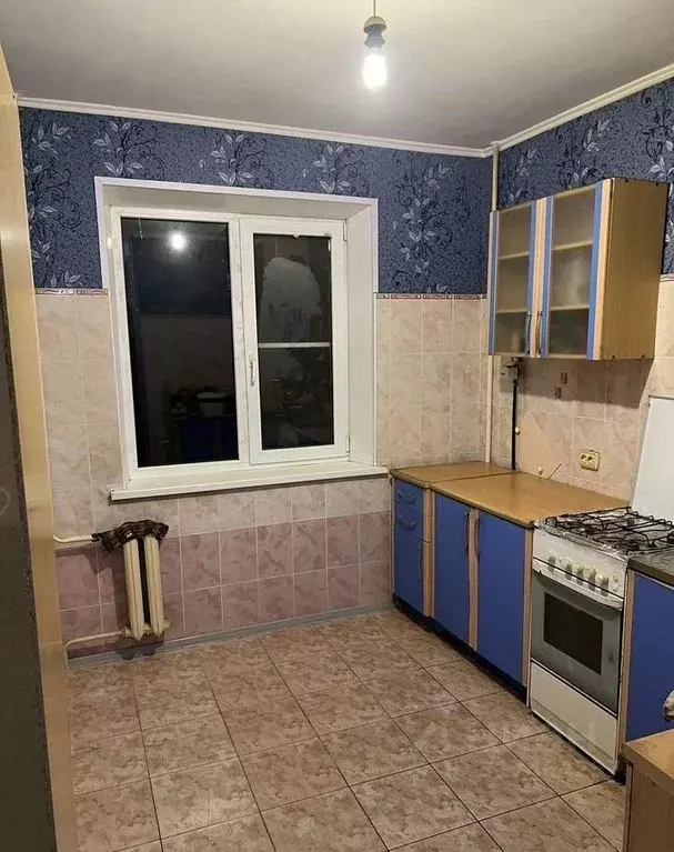 3-к кв. Ростовская область, Волгодонск Ленинградская ул., 15 (65.1 м) - Фото 0