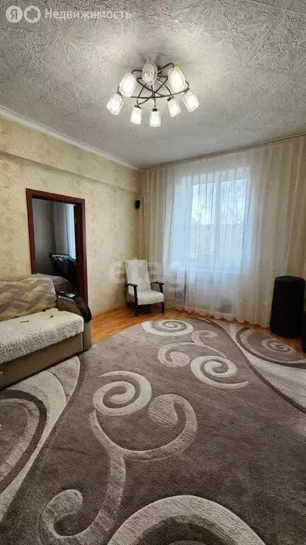 3-комнатная квартира: Златоуст, улица Карла Маркса, 49 (72.5 м) - Фото 1