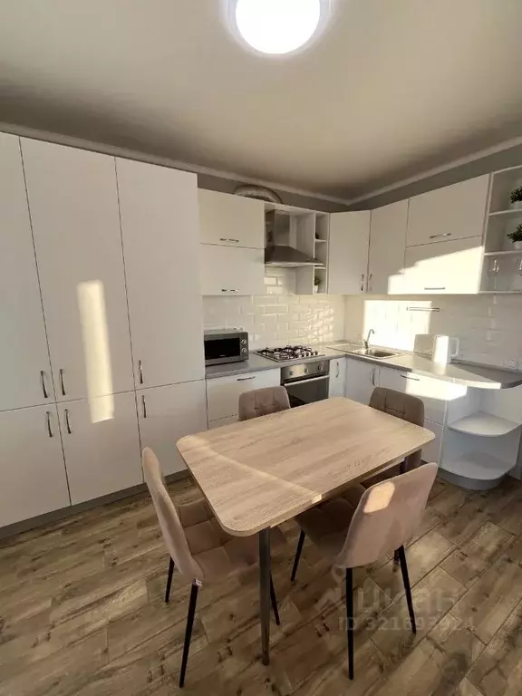 1-к кв. Астраханская область, Астрахань ул. Менжинского, 3 (45.0 м) - Фото 1