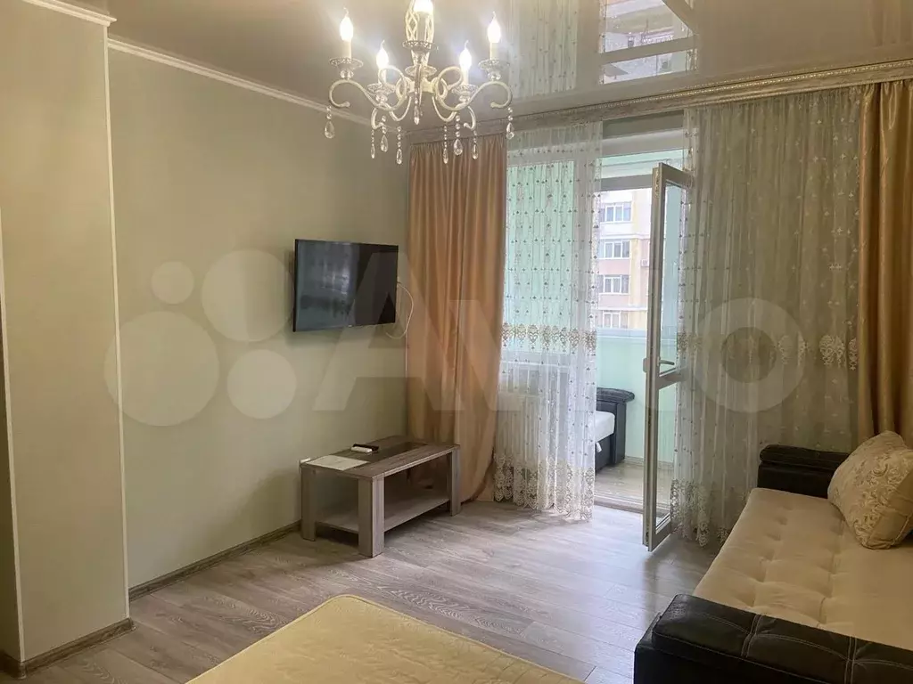 1-к. квартира, 42 м, 5/10 эт. - Фото 1