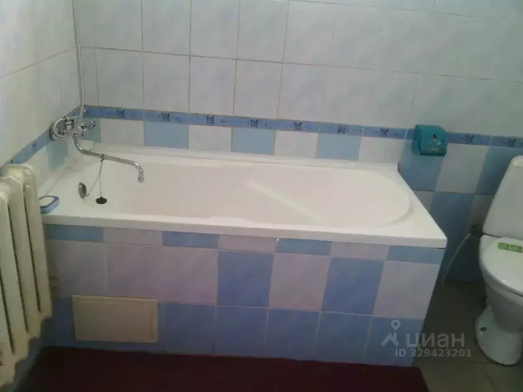 Дом в Крым, Симферопольский район, с. Укромное ул. Салгирная (70 м) - Фото 1