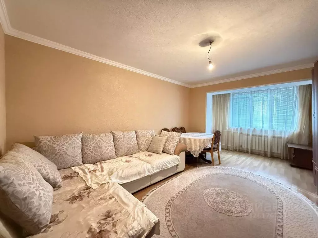 3-к кв. Кабардино-Балкария, Нальчик ул. Щаденко (63.7 м) - Фото 1