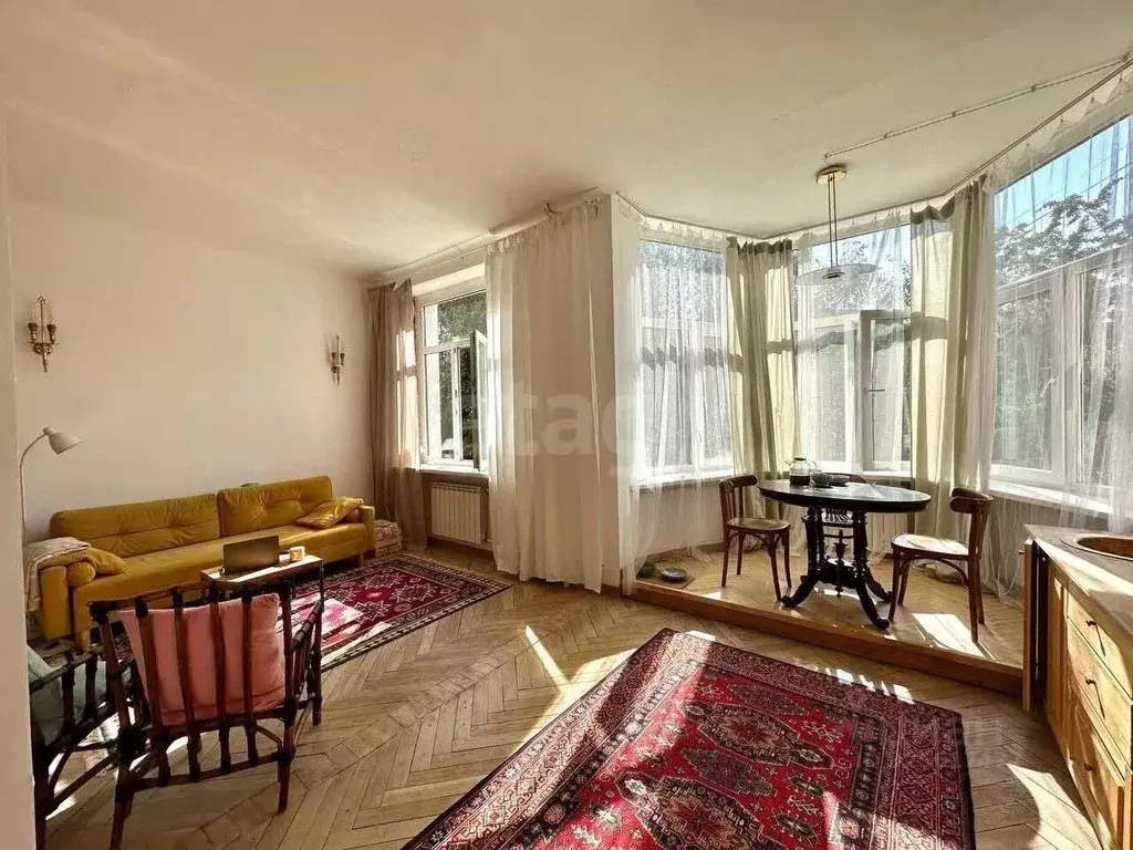 2-к кв. Свердловская область, Екатеринбург просп. Ленина, 69к8 (65.0 ... - Фото 1