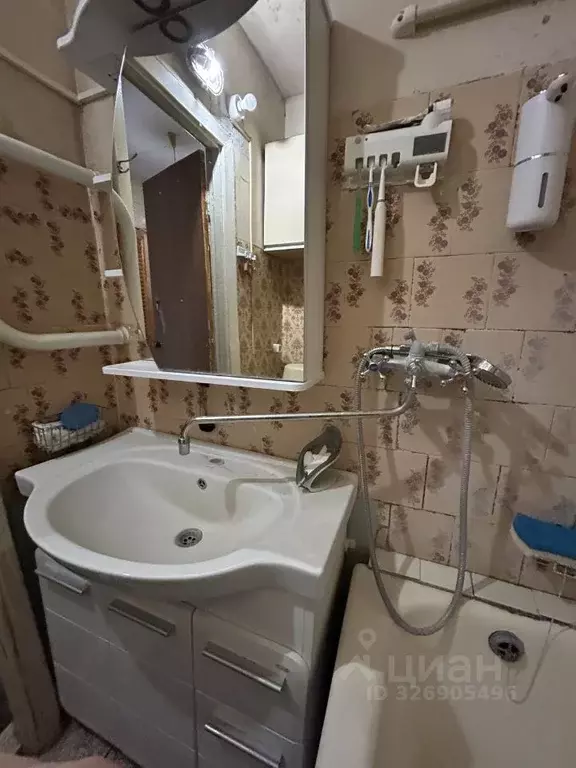 Комната Московская область, Истра ул. Ленина, 83 (12.0 м) - Фото 1