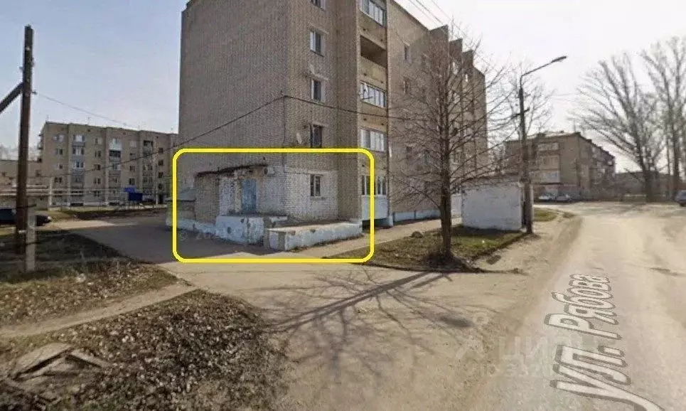 Помещение свободного назначения в Саратовская область, Ртищево ул. ... - Фото 1