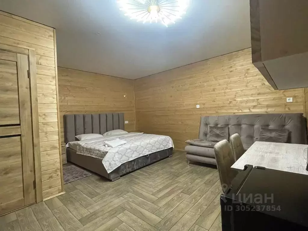 Комната Карачаево-Черкесия, Зеленчукский район, с. Архыз пер. 3-й ... - Фото 1