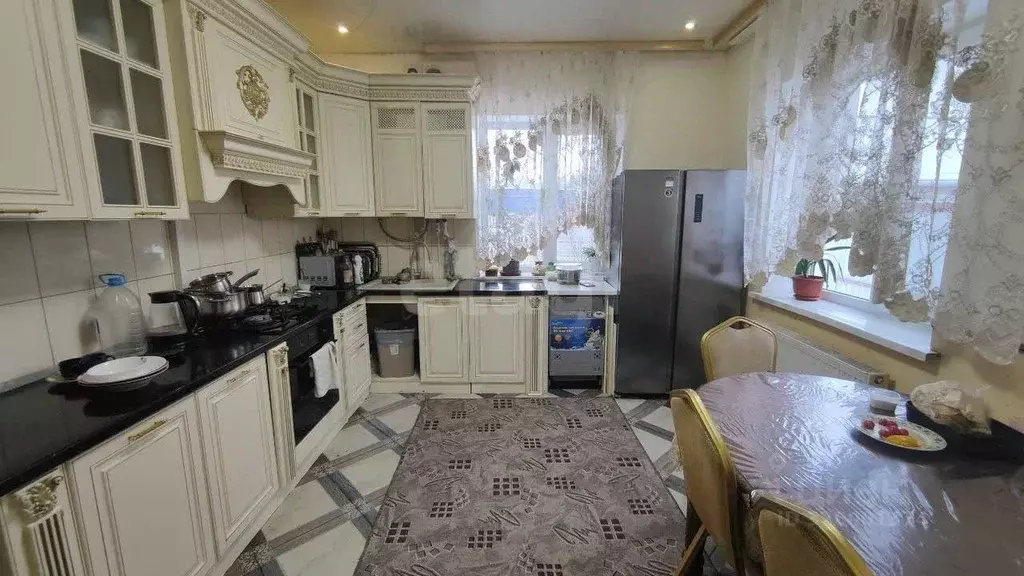 Дом в Крым, Симферопольский район, Перовское с/пос, Дубки 2 массив ул. ... - Фото 1