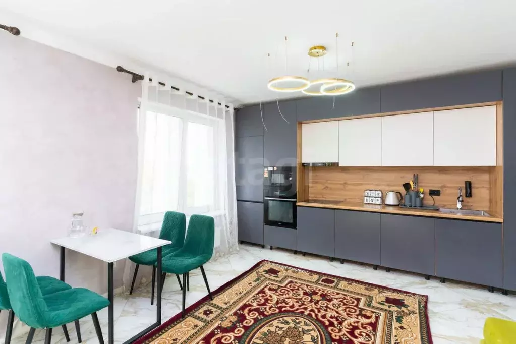 2-к кв. Тюменская область, Тюмень ул. Николая Ростовцева, 26к1 (54.9 ... - Фото 1