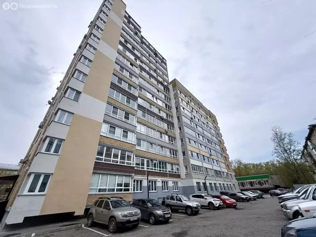 2-комнатная квартира: Киров, Октябрьский район, улица Свердлова, 28А ... - Фото 1