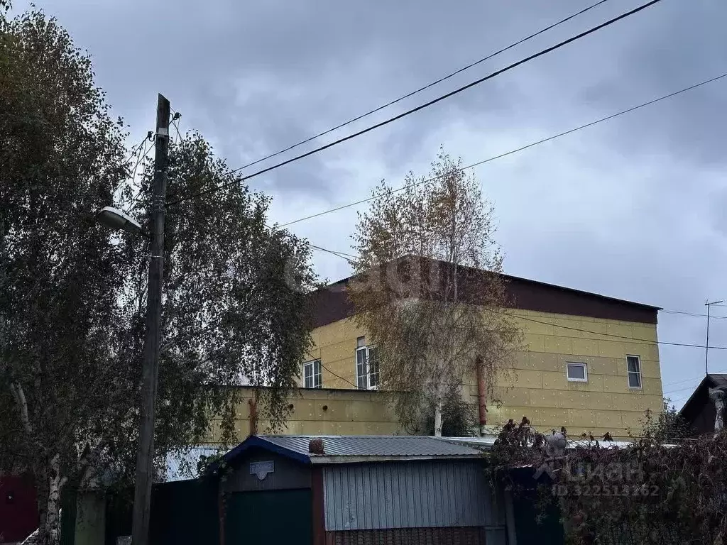 Дом в Омская область, Омск Граничная ул., 20 (270 м) - Фото 1