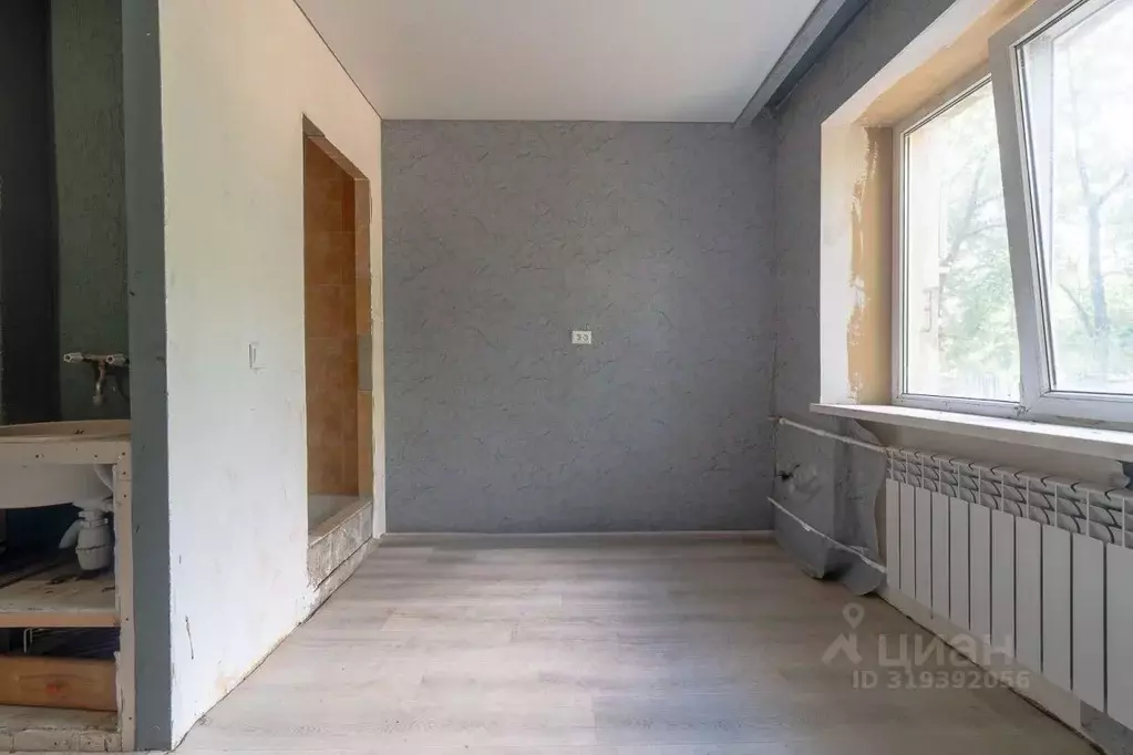 Комната Волгоградская область, Волжский ул. Горького, 33 (10.0 м) - Фото 0