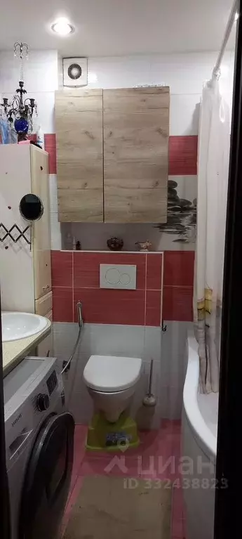 Комната Санкт-Петербург Среднеохтинский просп., 20 - Фото 1