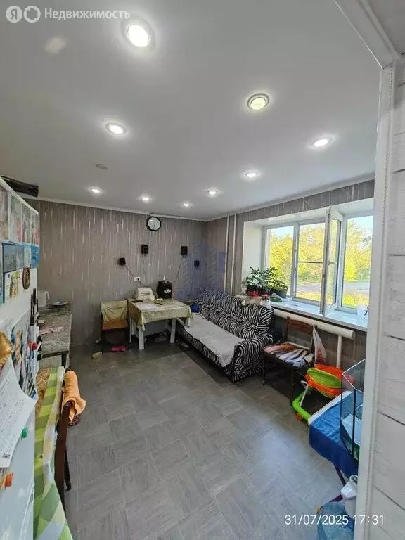 2-комнатная квартира: Новочебоксарск, Коммунистическая улица, 33 (52.9 ... - Фото 0