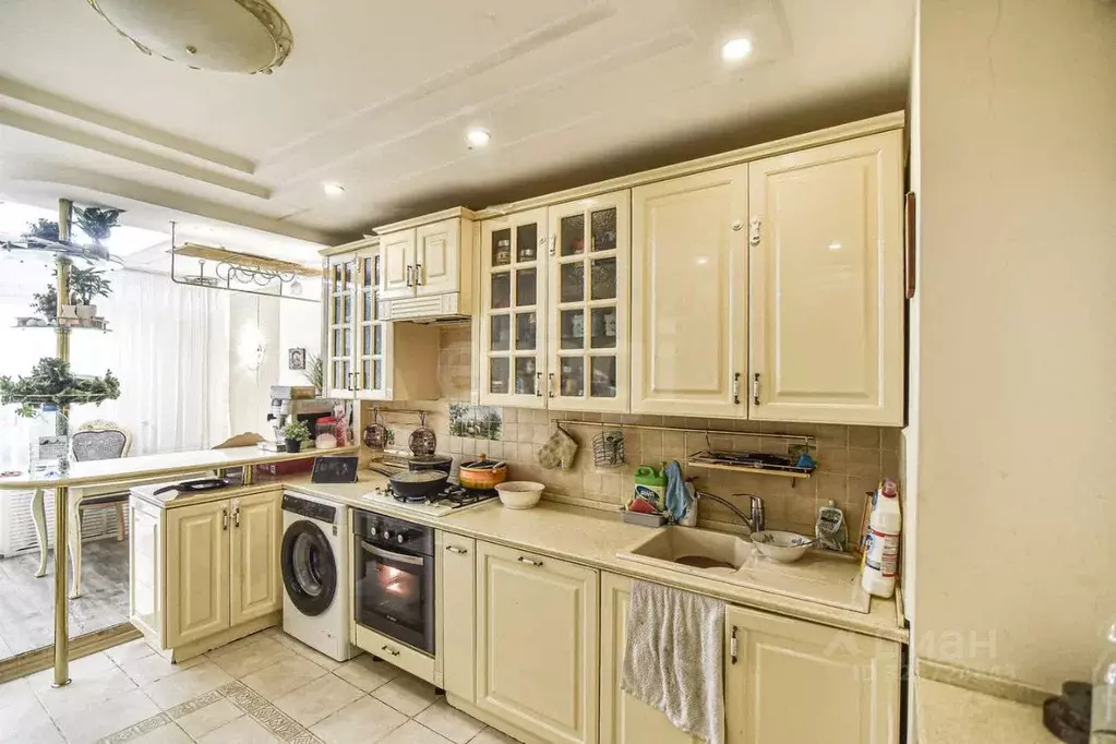 3-к кв. Сахалинская область, Южно-Сахалинск просп. Победы, 10Б (113.0 ... - Фото 1