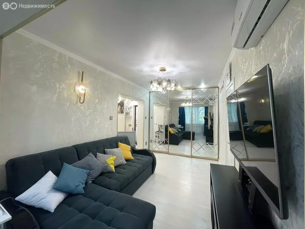 2-комнатная квартира: Владикавказ, улица Александра Герцена, 4 (45 м) - Фото 1