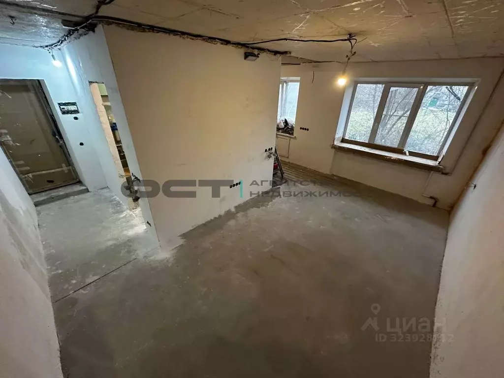 Студия Тульская область, Тула ул. Щегловская засека, 13 (30.2 м) - Фото 1