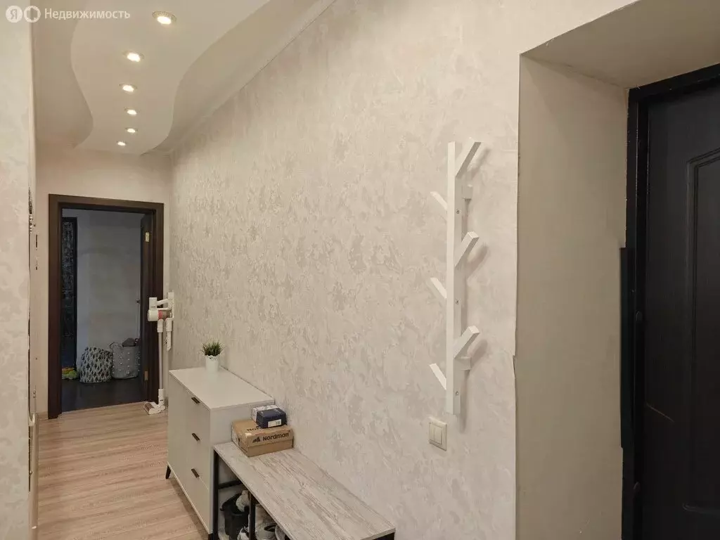 2-комнатная квартира: Тюмень, улица Малыгина, 52 (60.9 м) - Фото 1