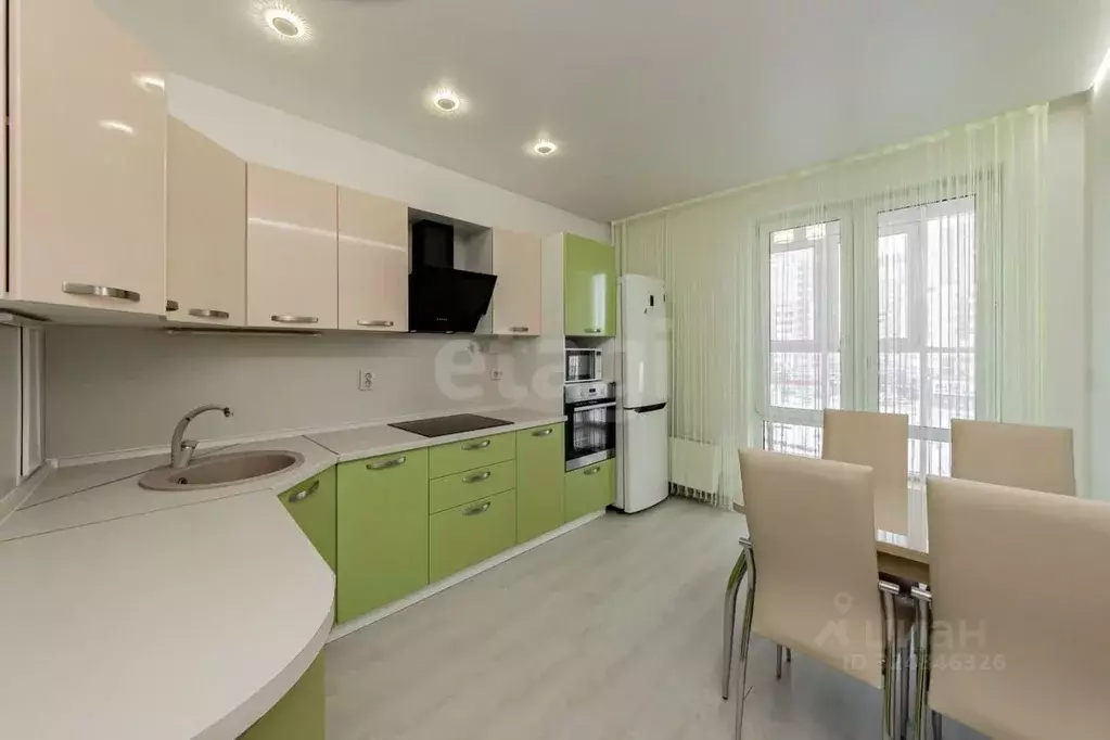 1-к кв. Тюменская область, Тюмень ул. Николая Федорова, 17 (36.6 м) - Фото 2