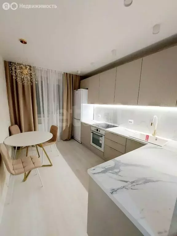 1-комнатная квартира: деревня Крутые Выселки, улица Ю. А. Жоголева, 3 ... - Фото 2