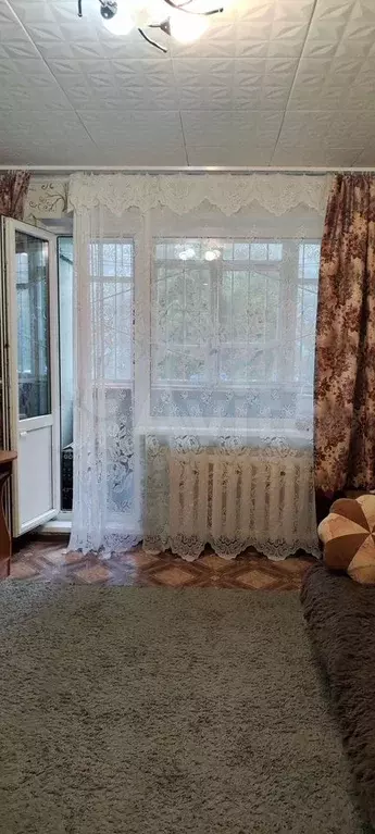 2-к. квартира, 47 м, 1/9 эт. - Фото 0