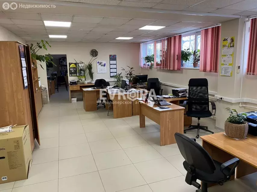Офис (150 м) - Фото 1