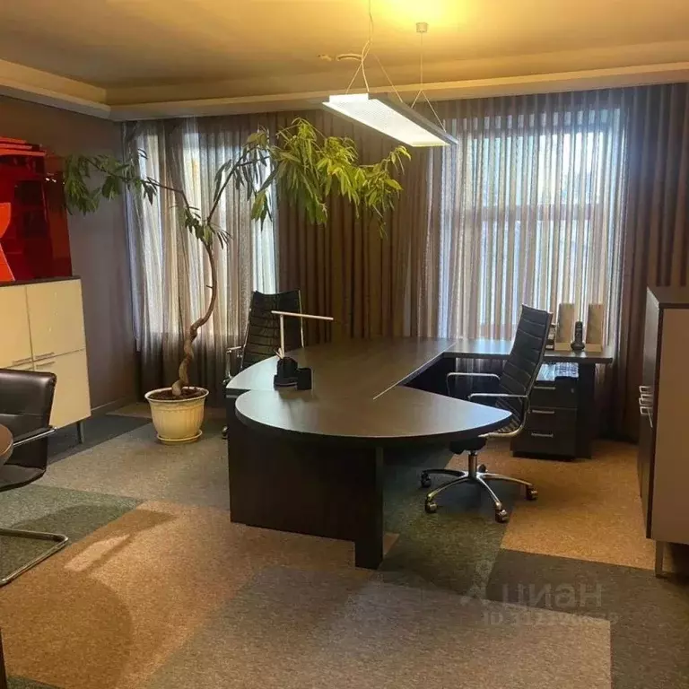 Офис в Санкт-Петербург 6-я Васильевского острова линия, 29 (32 м) - Фото 1