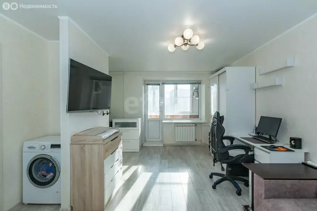 Квартира-студия: Омск, микрорайон Городок Нефтяников, улица 22 Апреля, ... - Фото 2