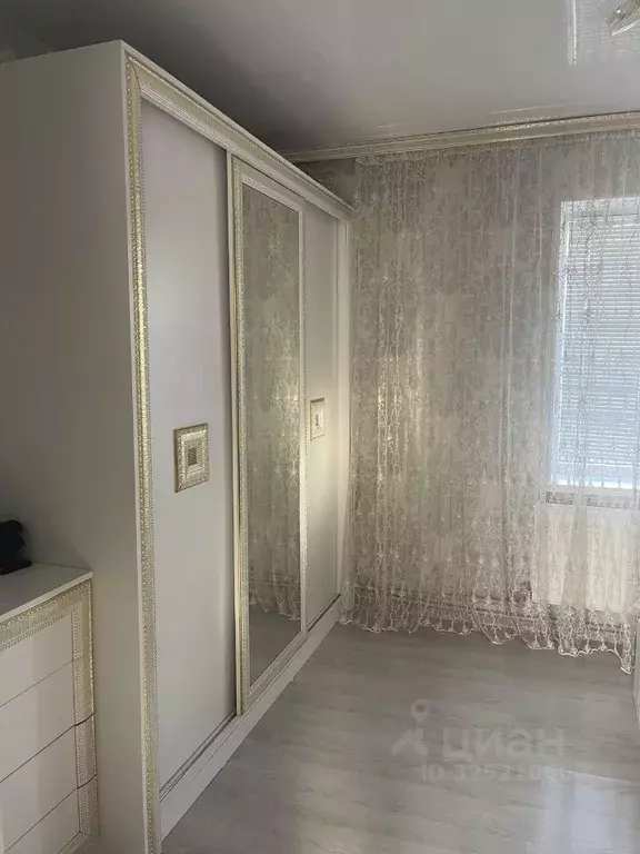 1-к кв. Крым, Симферополь ул. Никанорова, 4Е (50.0 м) - Фото 1