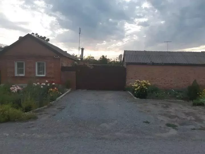 Дом в Батайск, Волжская улица, 26 (90 м) - Фото 1