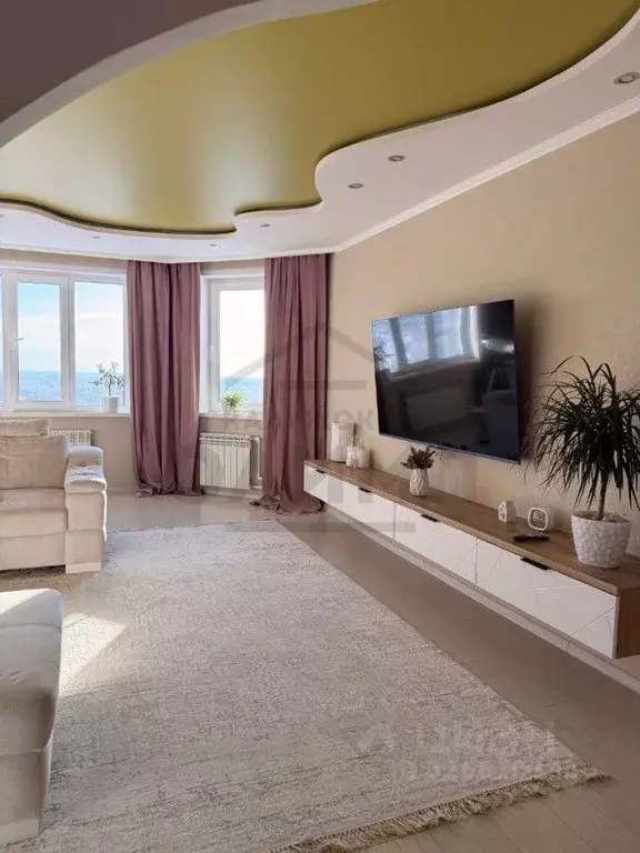 3-к кв. Калужская область, Калуга ул. 65 лет Победы, 29 (87.0 м) - Фото 1