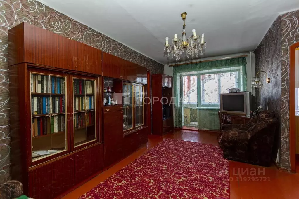 2-к кв. Кемеровская область, Новокузнецк ул. Челюскина, 25 (43.8 м) - Фото 0
