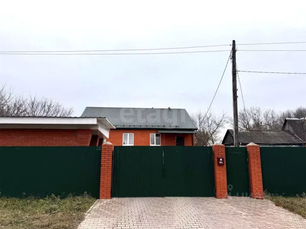 Дом в Тульская область, Узловский район, Смородинское с/пос, д. ... - Фото 1